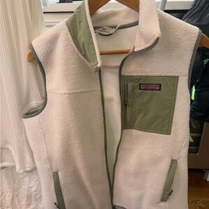Vineyard Vines Cream Sherpa Vest with Olive Trim